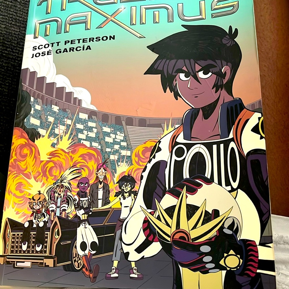 Kids trucks Maximus book by Scott Peterson